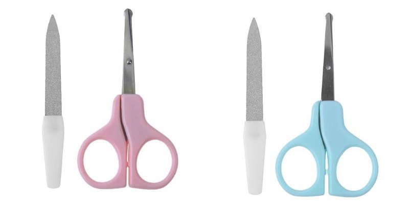 lixa e tesoura para unhas de bebe